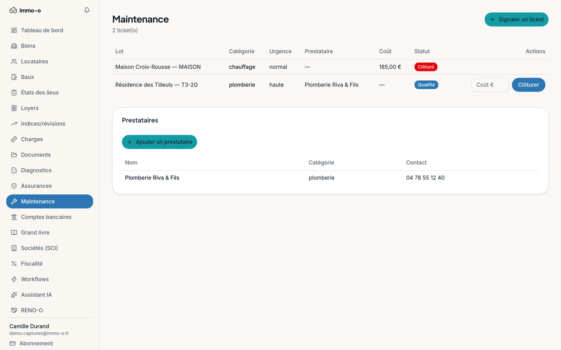 Écran Maintenance d'immo-o : tickets par lot avec catégorie, urgence, prestataire assigné, coût et statut, carnet de prestataires